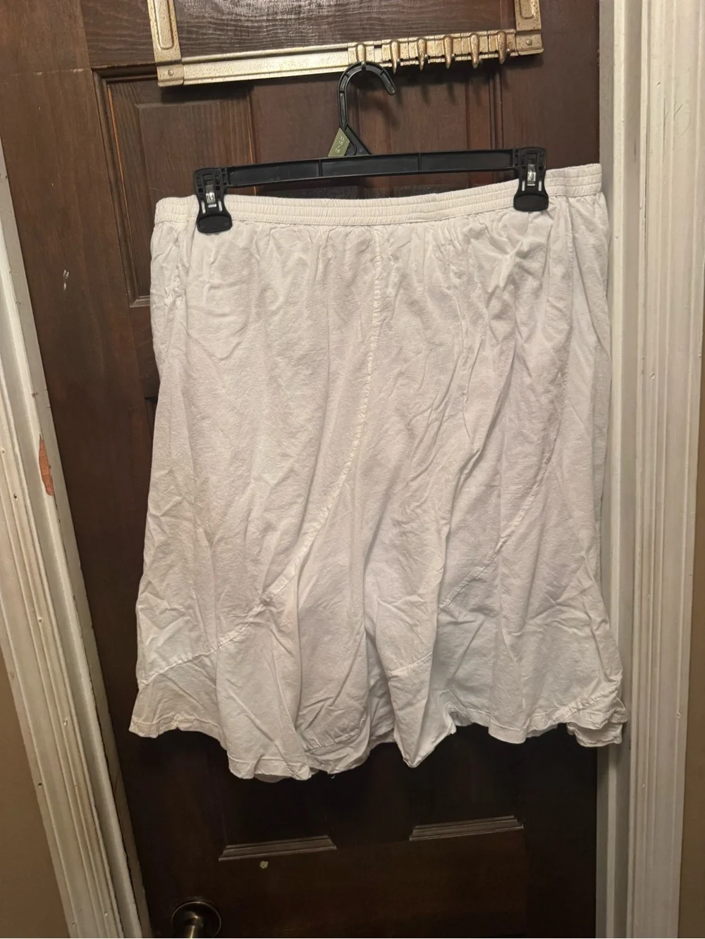 Women’s 3X Metro Wear White Embroidered A-Line Skirt